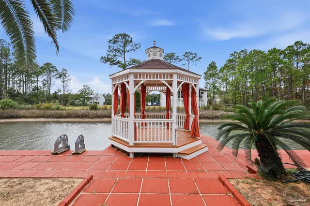 $499,999 | 2651 San Clemente Drive, Milton, FL 32583