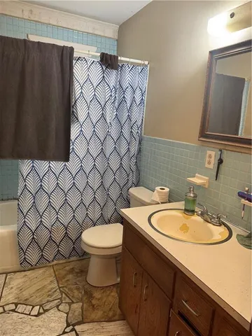 $179,900 | 9311 East 9th Street South, Independence, MO 64053