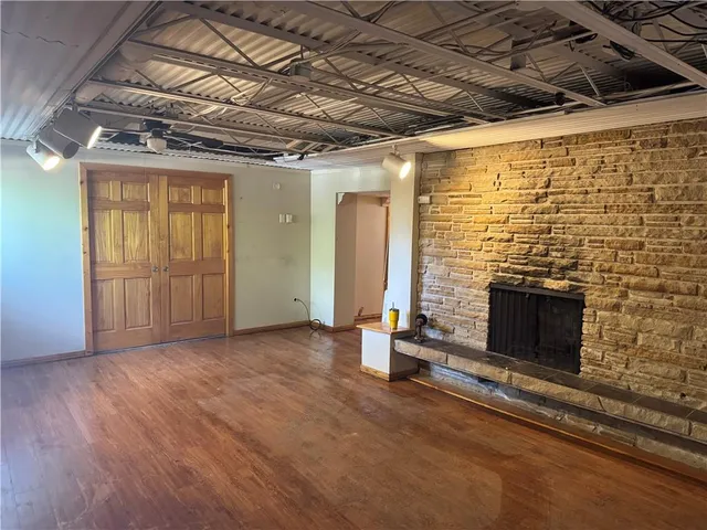 $179,900 | 9311 East 9th Street South, Independence, MO 64053