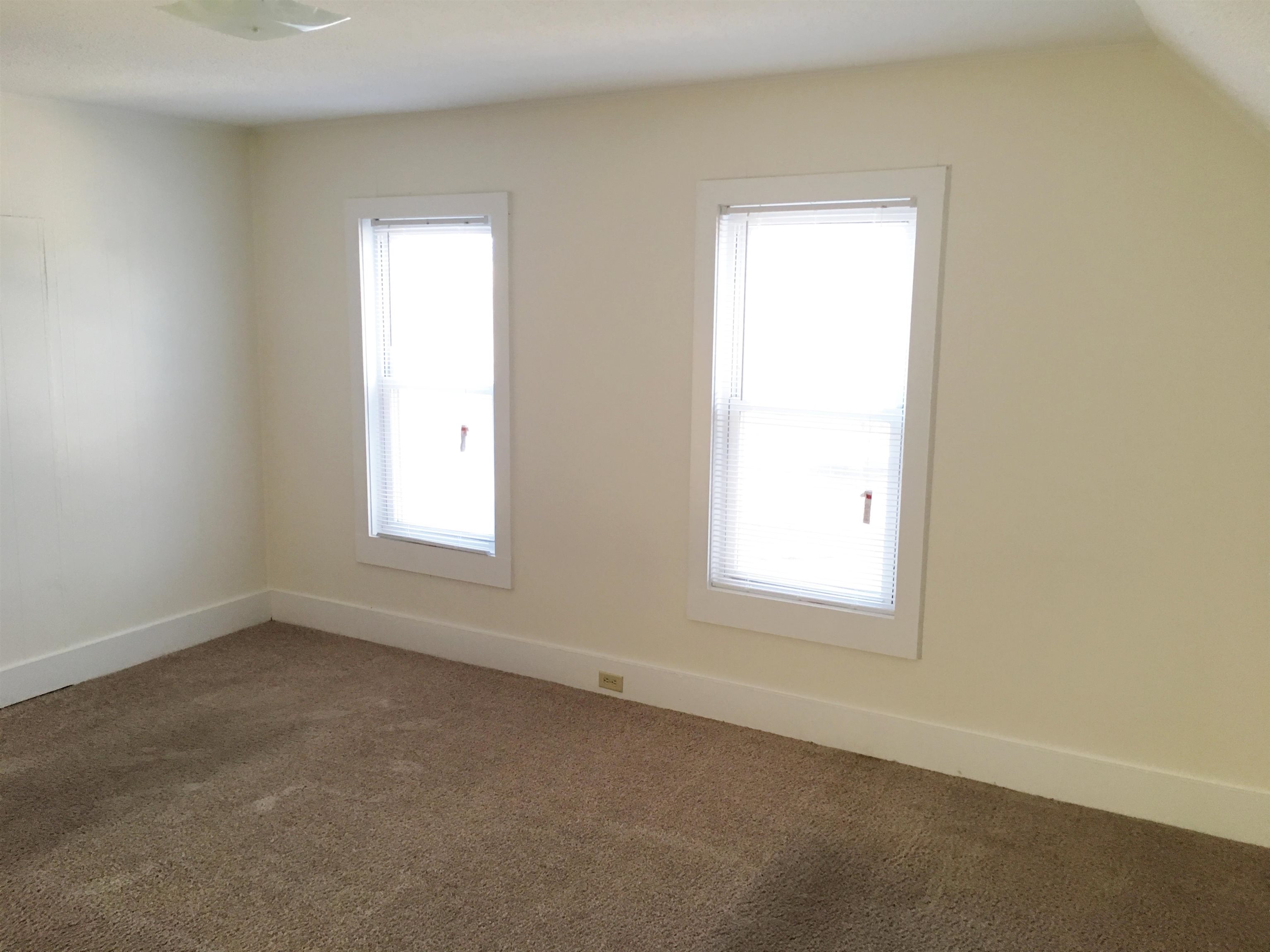 239 Turner Street, Unit 3 Manchester, NH 03102 - Photo 18 of 40