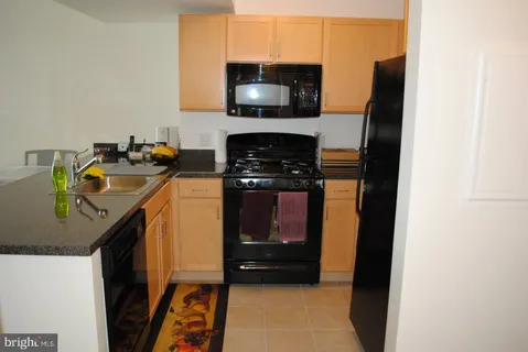 $390,000 | 800 4th Street Southwest, Unit S621, Washington, DC 20024