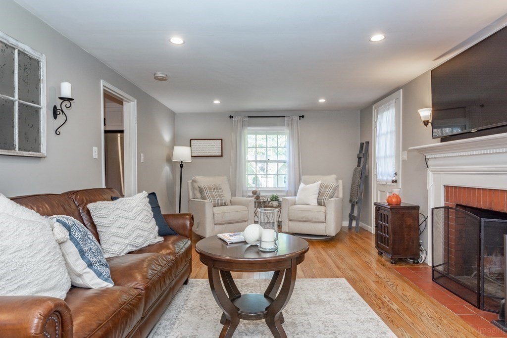 173 Tahattawan Road Littleton, MA 01460 - Photo 13 of 32 Gallery Image 13