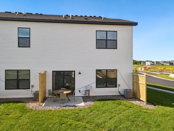 $433,531 | 10268 Birchwood Circle, Victoria, MN 55318