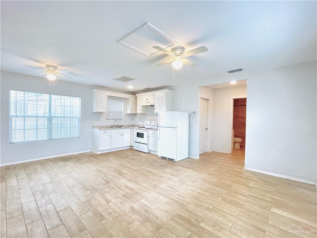 220 5th Street Weslaco, TX 78596 - Photo 5 of 25