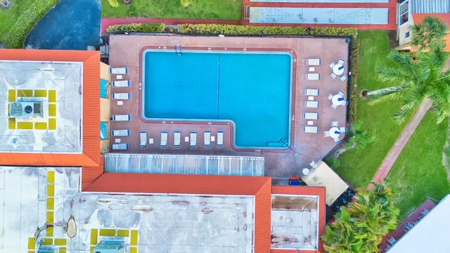 $114,000 | 1911 Southwest Palm City Road, Unit J, Stuart, FL 34994