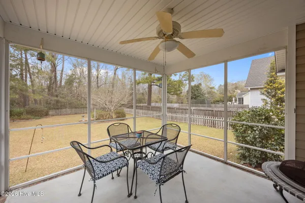 $319,000 | 304 Fishing Creek Drive, New Bern, NC 28562