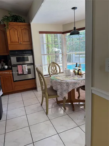 $1,350,000 | 10060 Southwest 122nd Avenue, Miami, FL 33186