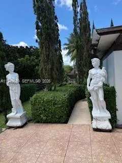 $1,350,000 | 10060 Southwest 122nd Avenue, Miami, FL 33186