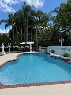 $1,350,000 | 10060 Southwest 122nd Avenue, Miami, FL 33186