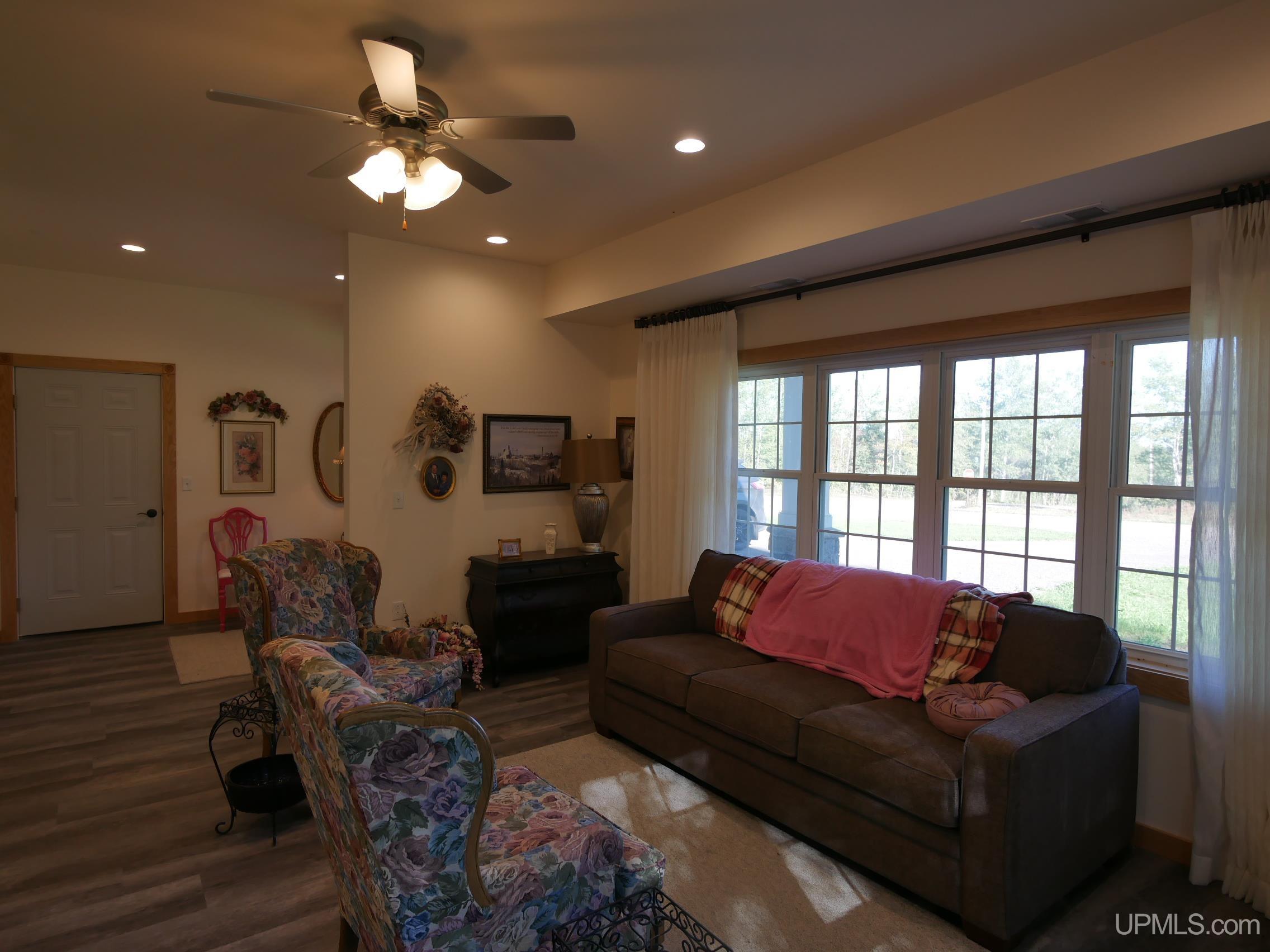25488 South Oneco Road Calumet, MI 49913 - Photo 9 of 66