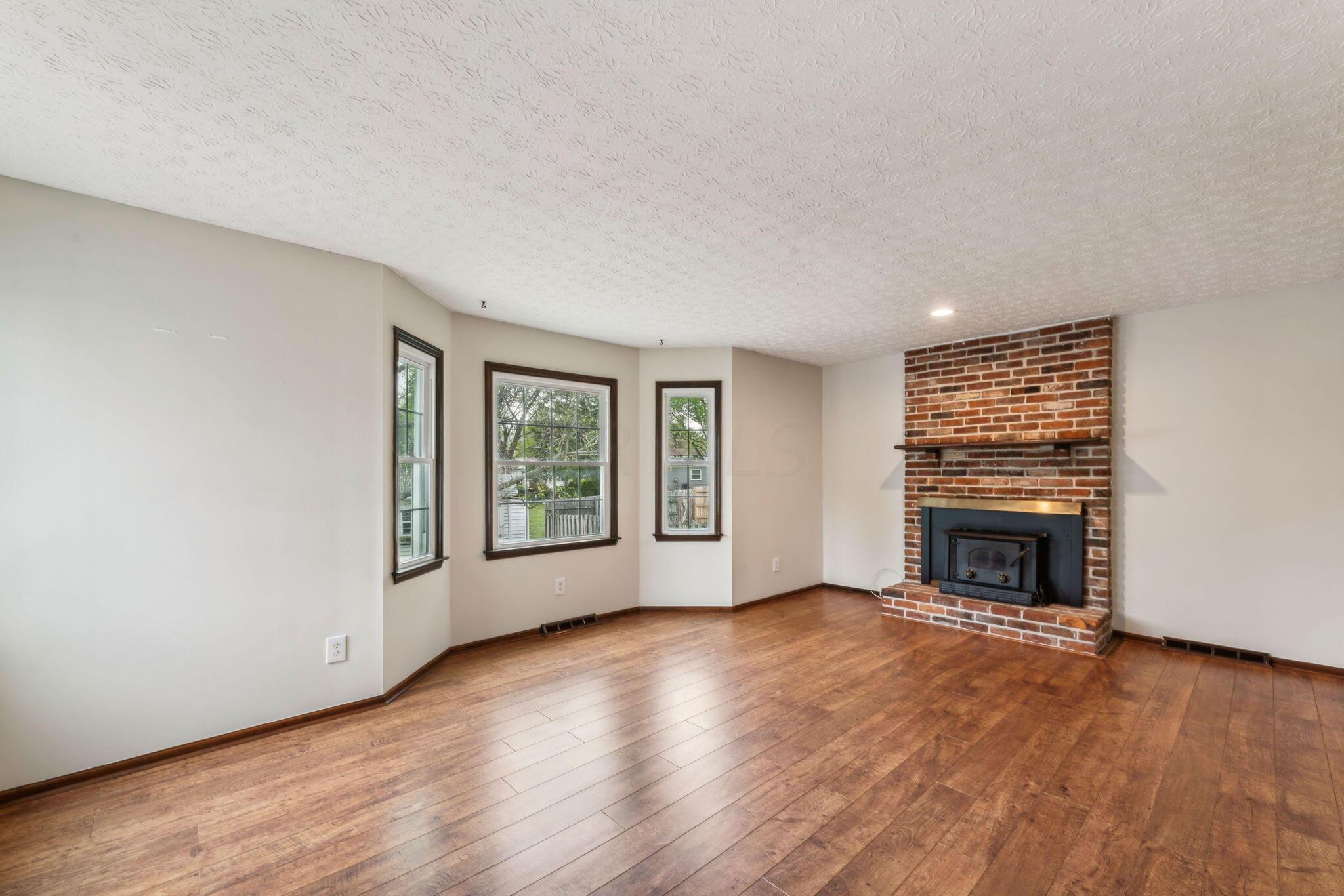 6381 South Sunbury Road Westerville, OH 43081 - Photo 21 of 51 Great Room