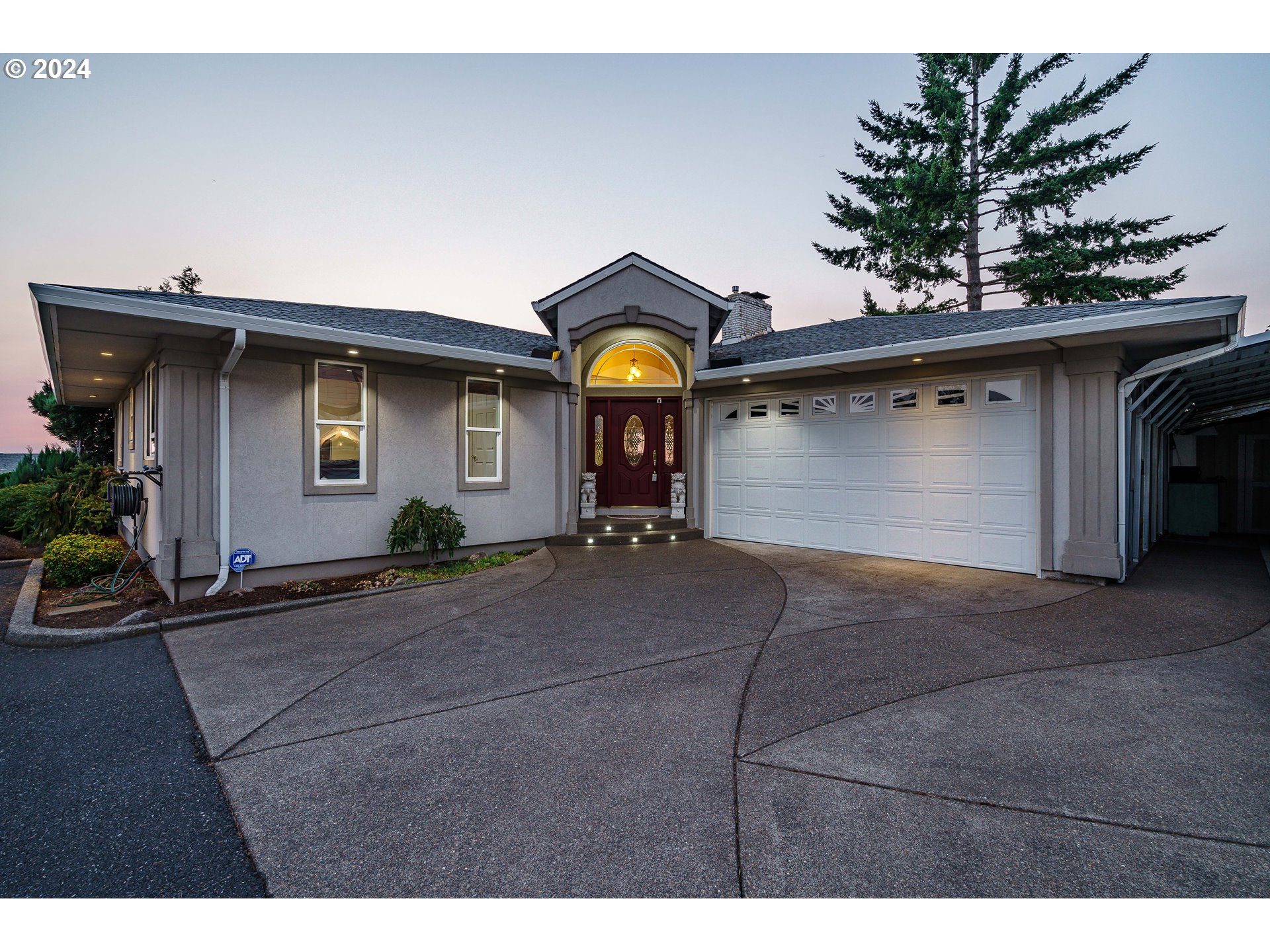 10777 Southeast Ridgeway Drive Happy Valley, OR 97086 - Photo 4 of 42 Gallery Image 4