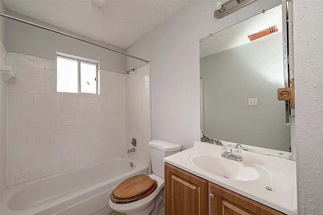 $180,000 | 7035 Foxfield Lane, Humble, TX 77338