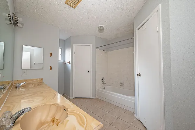 $180,000 | 7035 Foxfield Lane, Humble, TX 77338