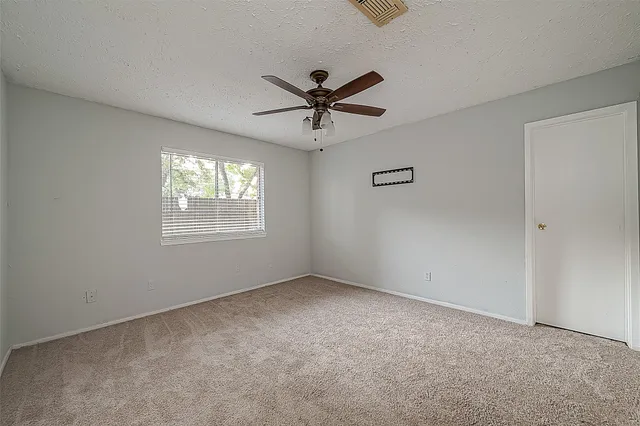 $180,000 | 7035 Foxfield Lane, Humble, TX 77338