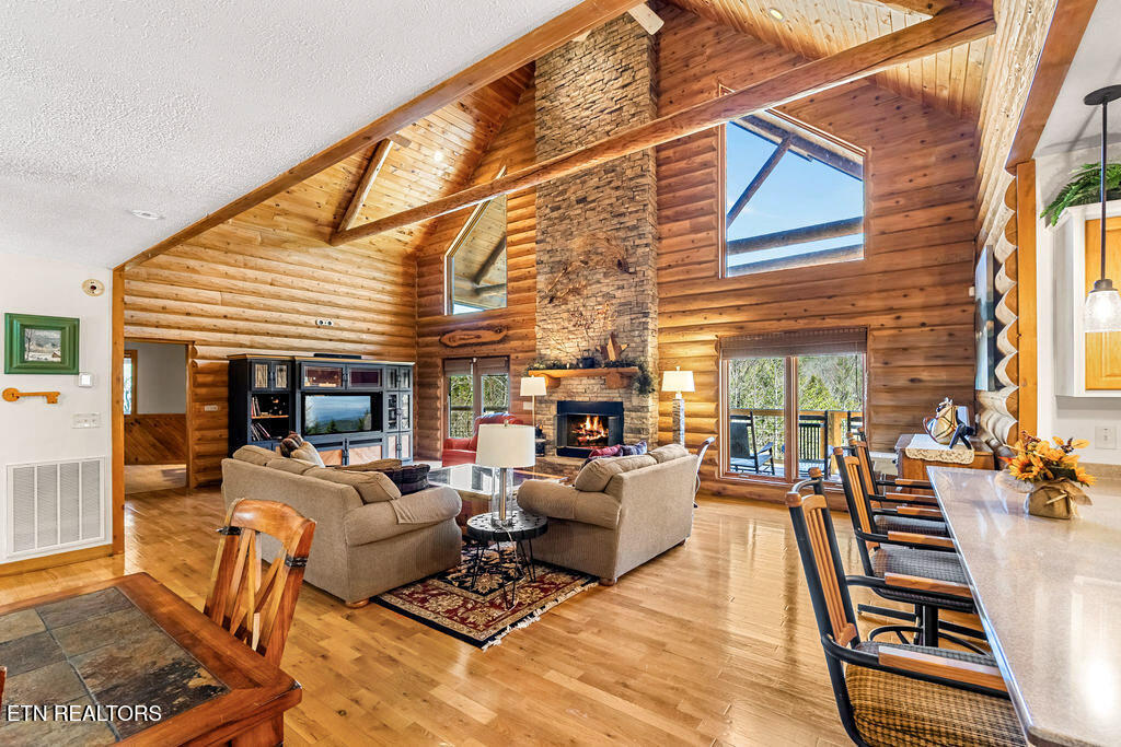 206 Cobblestone Way Townsend, TN 37882 - Photo 12 of 50 11-DSC04324-HDR