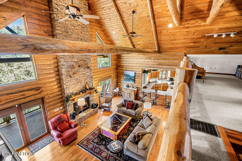 206 Cobblestone Way Townsend, TN 37882 - Photo 13 of 50 36-DSC04479-HDR