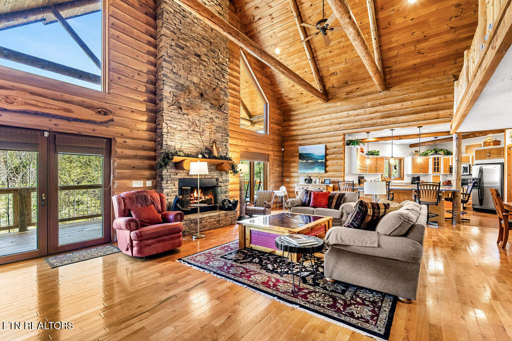 206 Cobblestone Way Townsend, TN 37882 - Photo 2 of 50 8-DSC04309-HDR