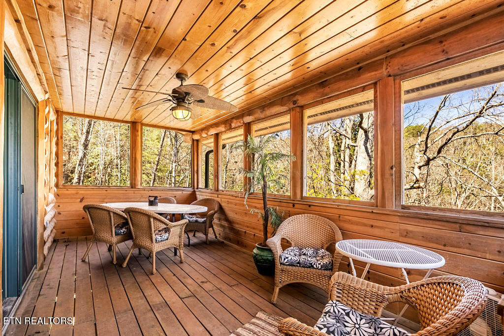206 Cobblestone Way Townsend, TN 37882 - Photo 22 of 50 25-DSC04414-HDR
