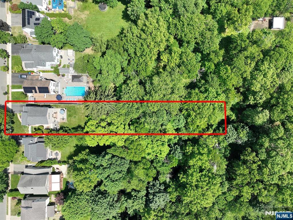 396 Burlington Road Paramus, NJ 07652 - Photo 42 of 46