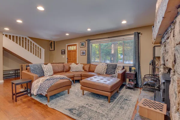 $965,000 | 7064 6th Avenue, Tahoma, CA 96142