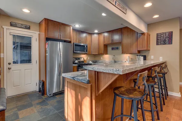 $965,000 | 7064 6th Avenue, Tahoma, CA 96142