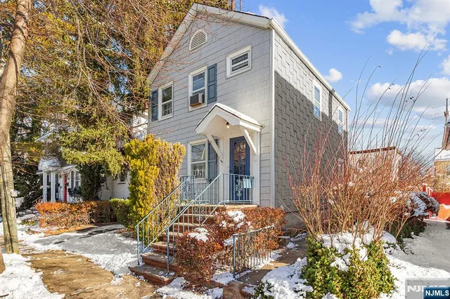 $399,888 | 33 Oak Street, Bloomfield, NJ 07003