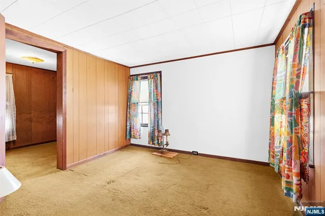 $399,888 | 33 Oak Street, Bloomfield, NJ 07003