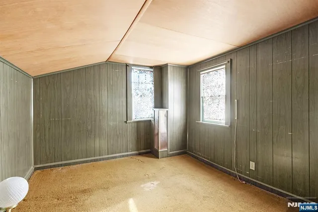 $399,888 | 33 Oak Street, Bloomfield, NJ 07003