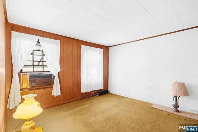 $399,888 | 33 Oak Street, Bloomfield, NJ 07003