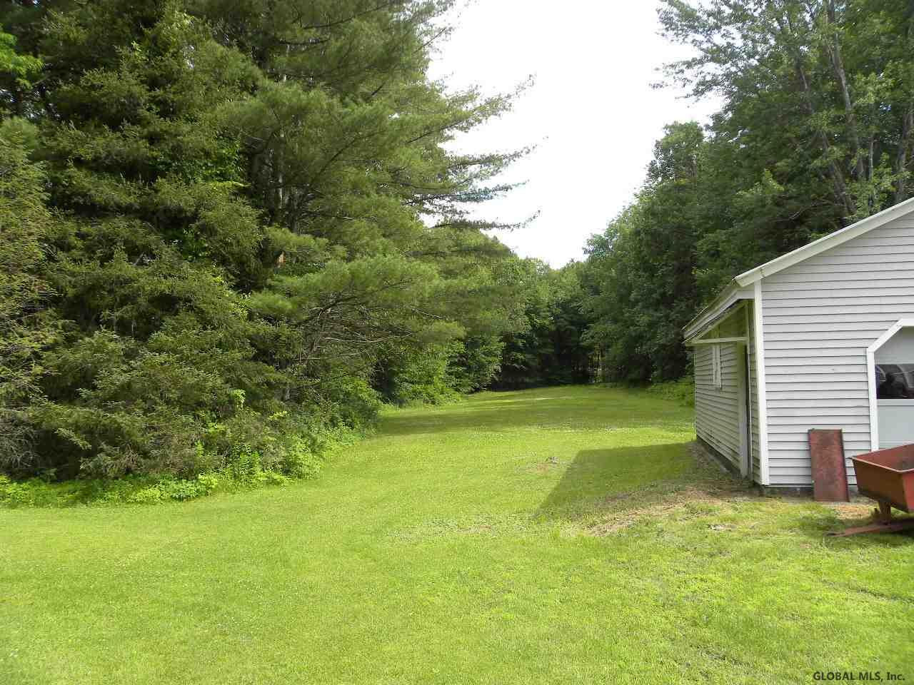 12 Tabor Road Halfmoon, NY 12151 - Photo 3 of 8 Photo 3