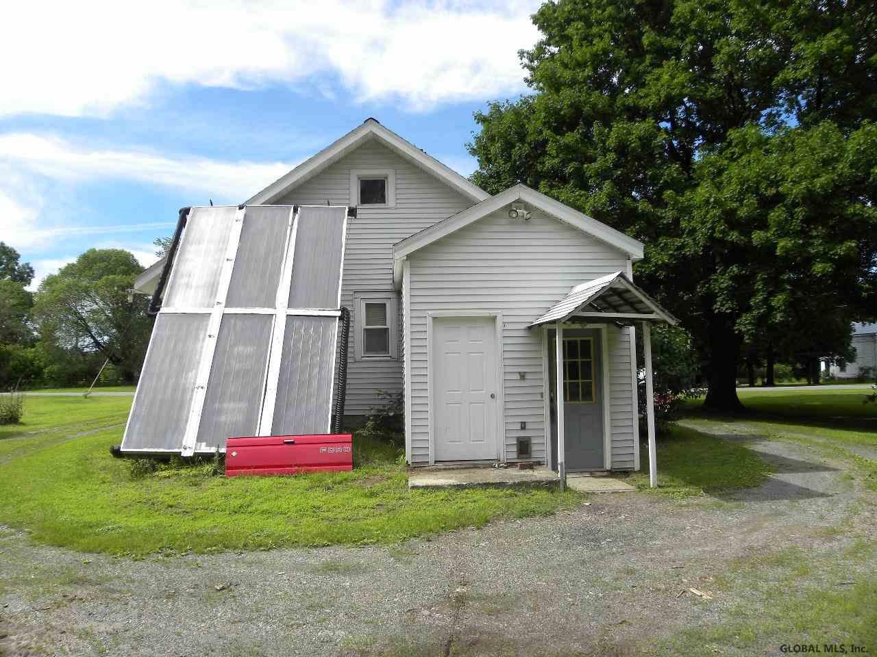 12 Tabor Road Halfmoon, NY 12151 - Photo 4 of 8 Photo 4