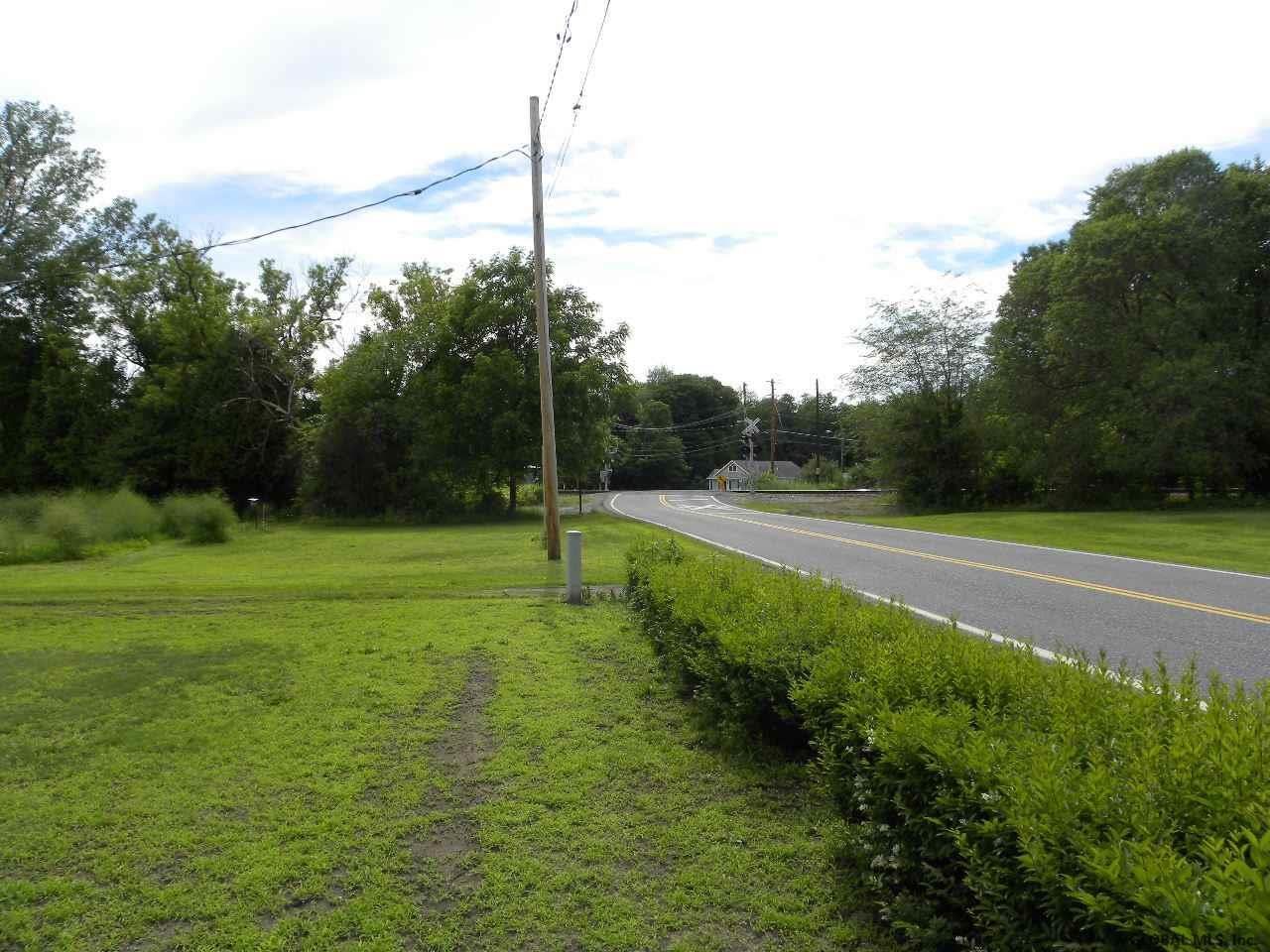 12 Tabor Road Halfmoon, NY 12151 - Photo 6 of 8 Photo 6