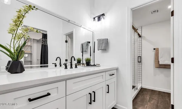 $3,000 | 1610 North Stapley Drive, Unit 111, Mesa, AZ 85203