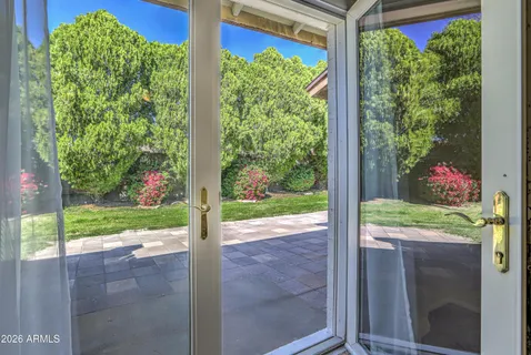 $425,000 | 3136 West Tierra Buena Lane, Phoenix, AZ 85053
