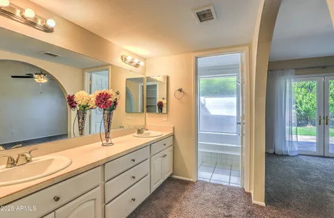 $425,000 | 3136 West Tierra Buena Lane, Phoenix, AZ 85053