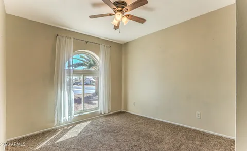 $425,000 | 3136 West Tierra Buena Lane, Phoenix, AZ 85053