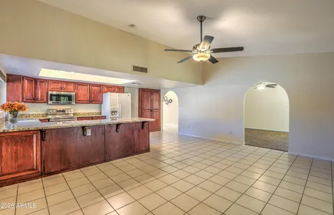 $425,000 | 3136 West Tierra Buena Lane, Phoenix, AZ 85053