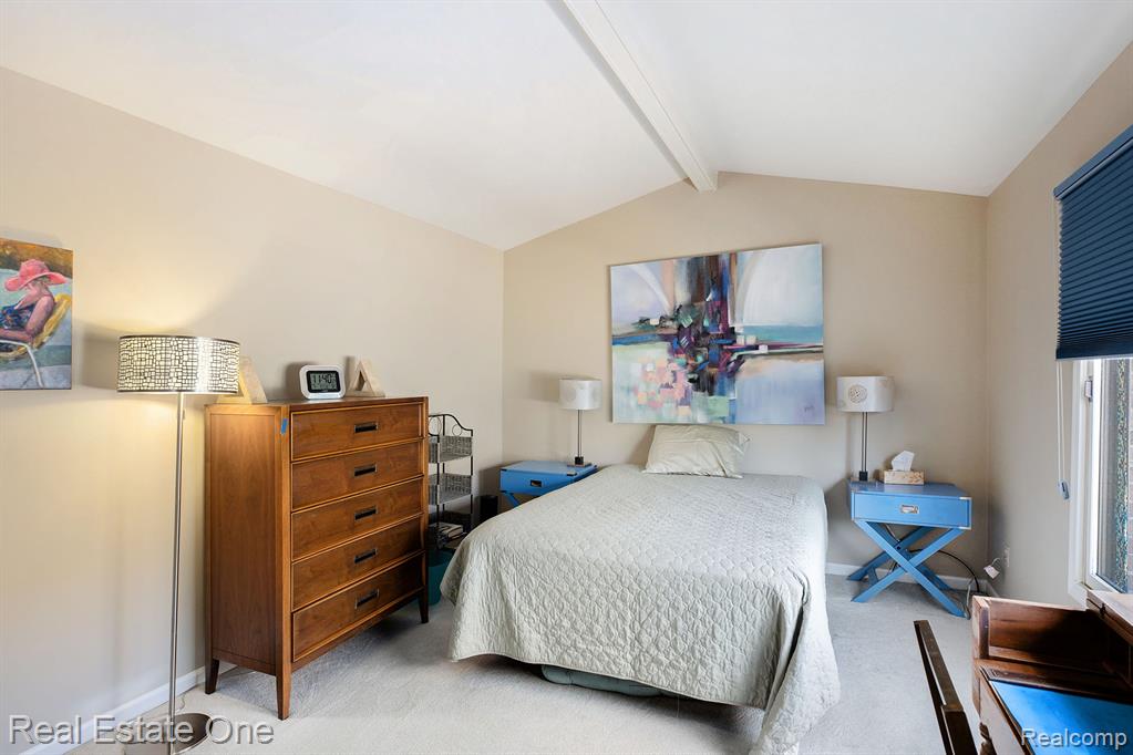 2210 London Bridge Drive Rochester Hills, MI 48307 - Photo 12 of 26