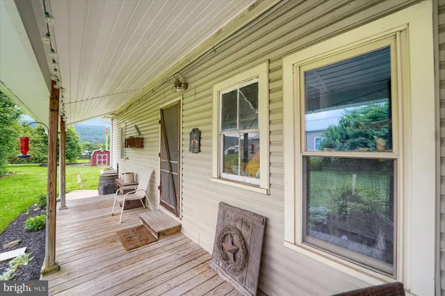 a view of deck with patio