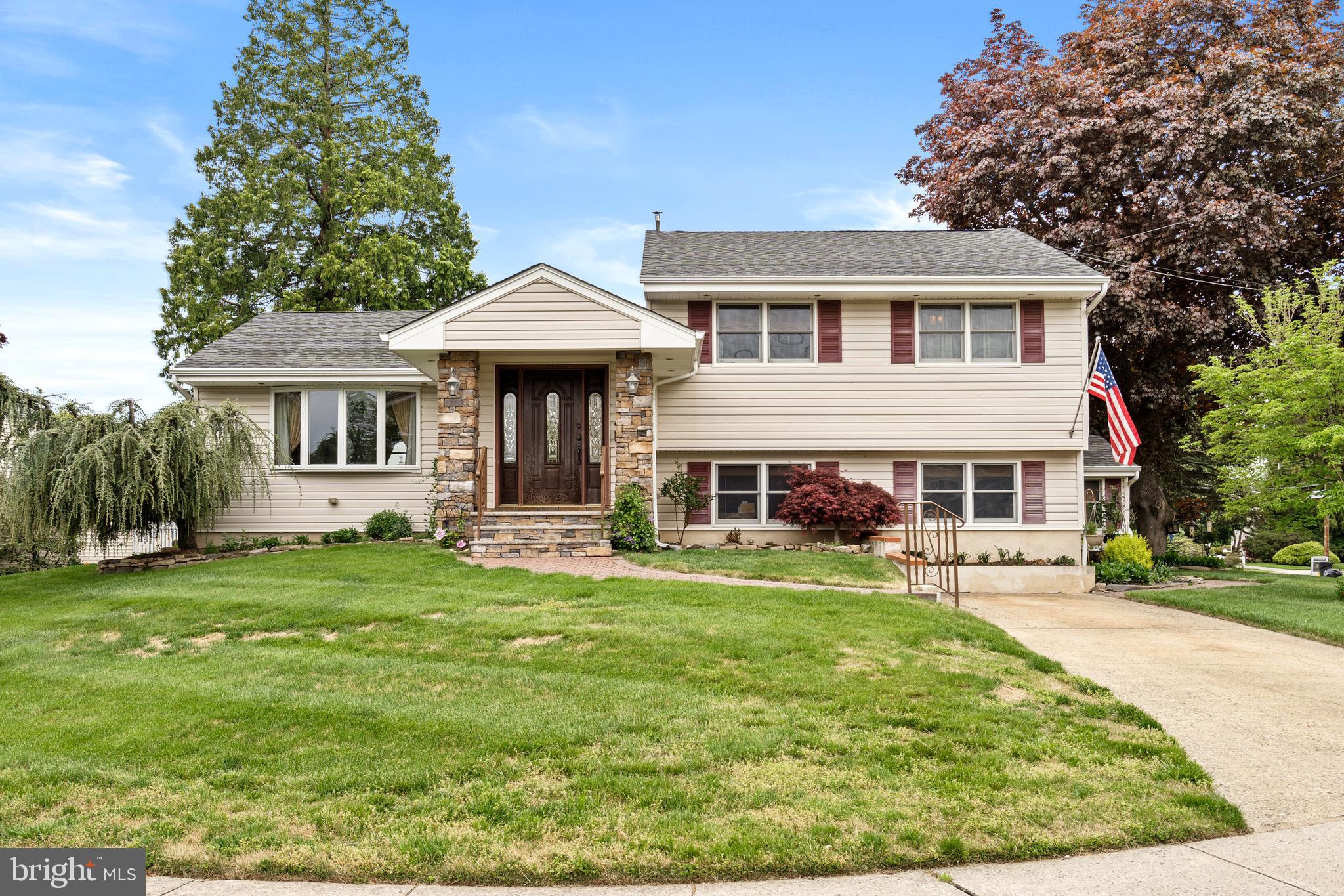 2 Dailey Drive Hamilton, NJ 08620 - Photo 1 of 28 Gallery Image 1