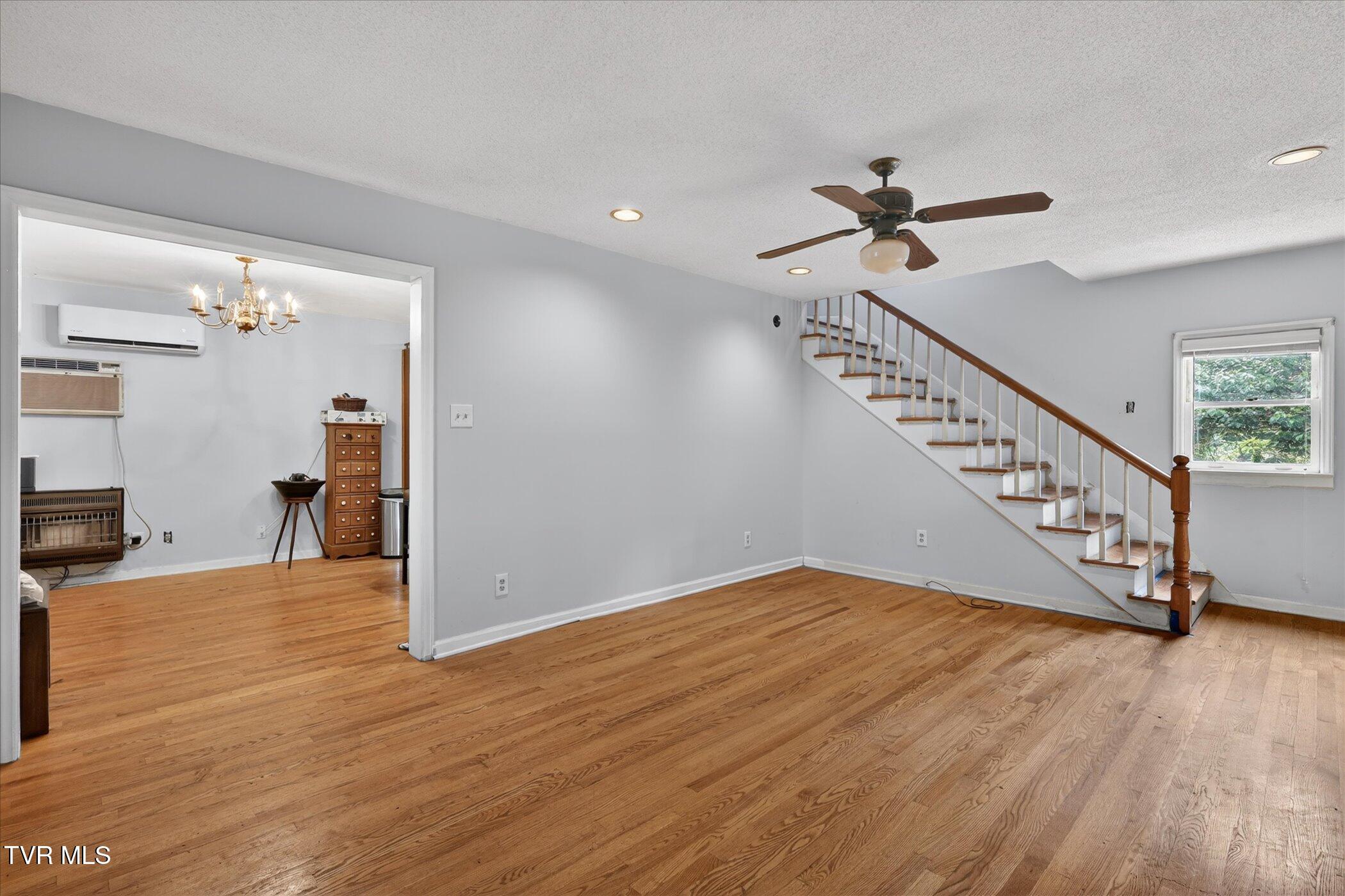 104 Patterson Road Kingsport, TN 37660 - Photo 8 of 45 07-104-Patterson-Rd-Kingsport-TN-37660-W