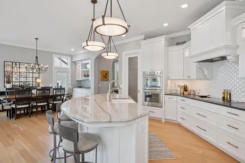 $1,775,000 | 677 Shawnee Woods Road, Medina, MN 55340
