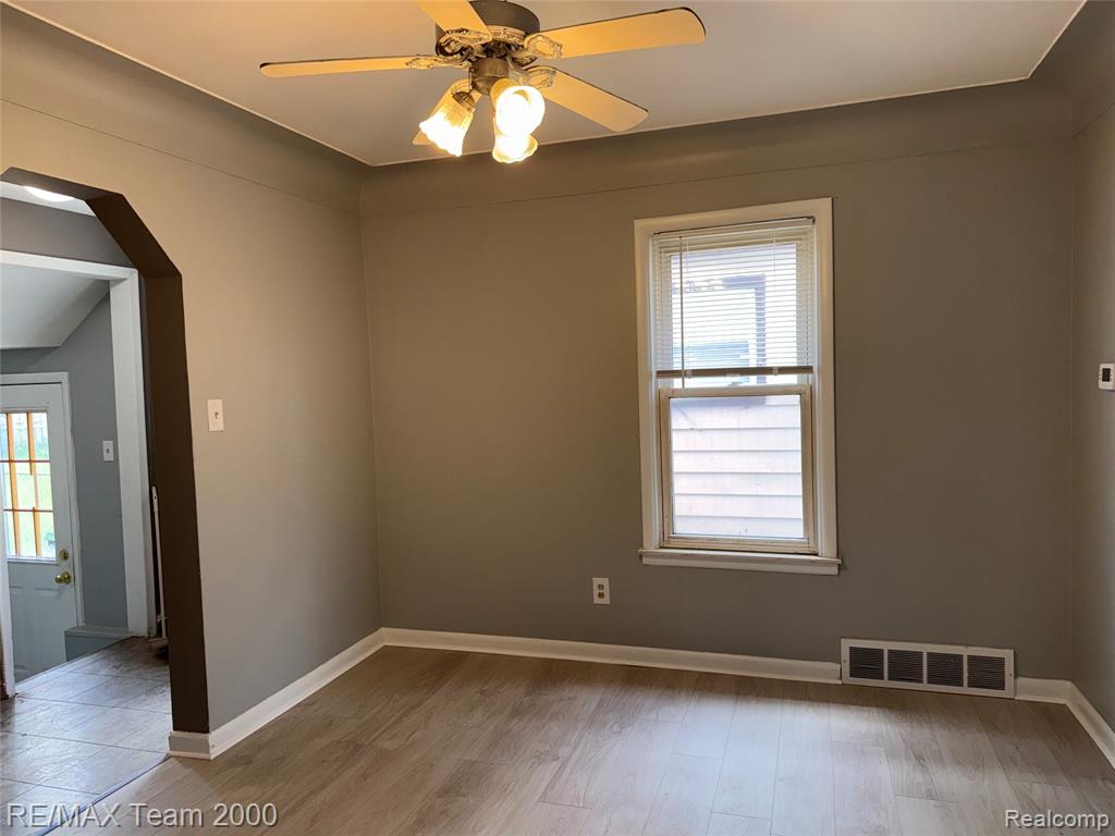 17930 Ruth Street Melvindale, MI 48122 - Photo 8 of 18