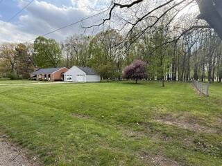 232 Hawthorne Road Marshall, MI 49068 - Photo 6 of 42