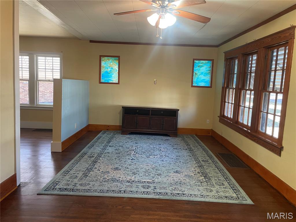 614 East State Street Union, MO 63084 - Photo 4 of 28