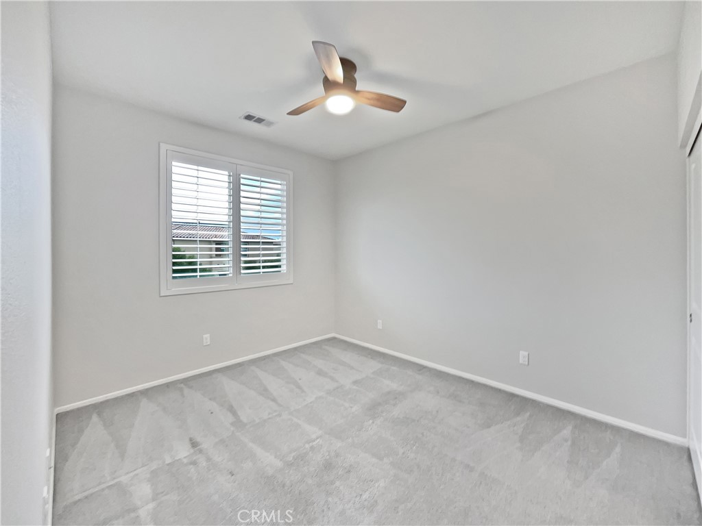 38352 Windingwalk Drive Murrieta, CA 92563 - Photo 14 of 28 an empty room with a window