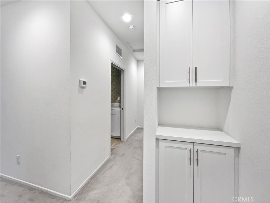 38352 Windingwalk Drive Murrieta, CA 92563 - Photo 21 of 28 a view of utility room