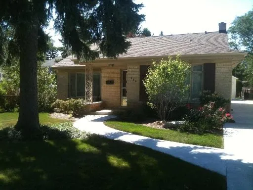 $3,500 | 634 Babetta Avenue, Park Ridge, IL 60068