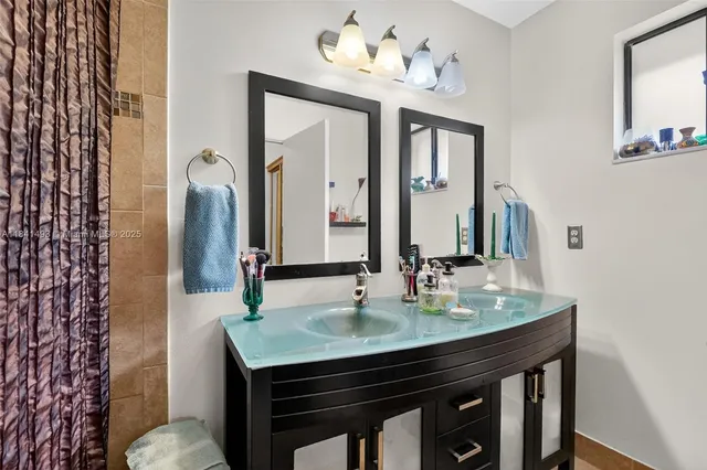 $520,000 | 3402 Torremolinos Avenue, Unit F35, Doral, FL 33178